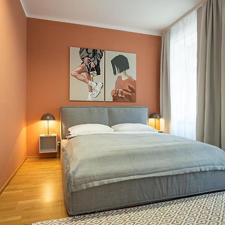 וינה Bright 3-Room Apartment With A King-Size Bed מראה חיצוני תמונה
