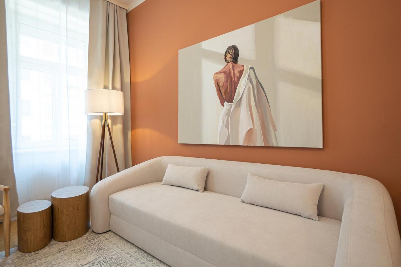 וינה Bright 3-Room Apartment With A King-Size Bed מראה חיצוני תמונה