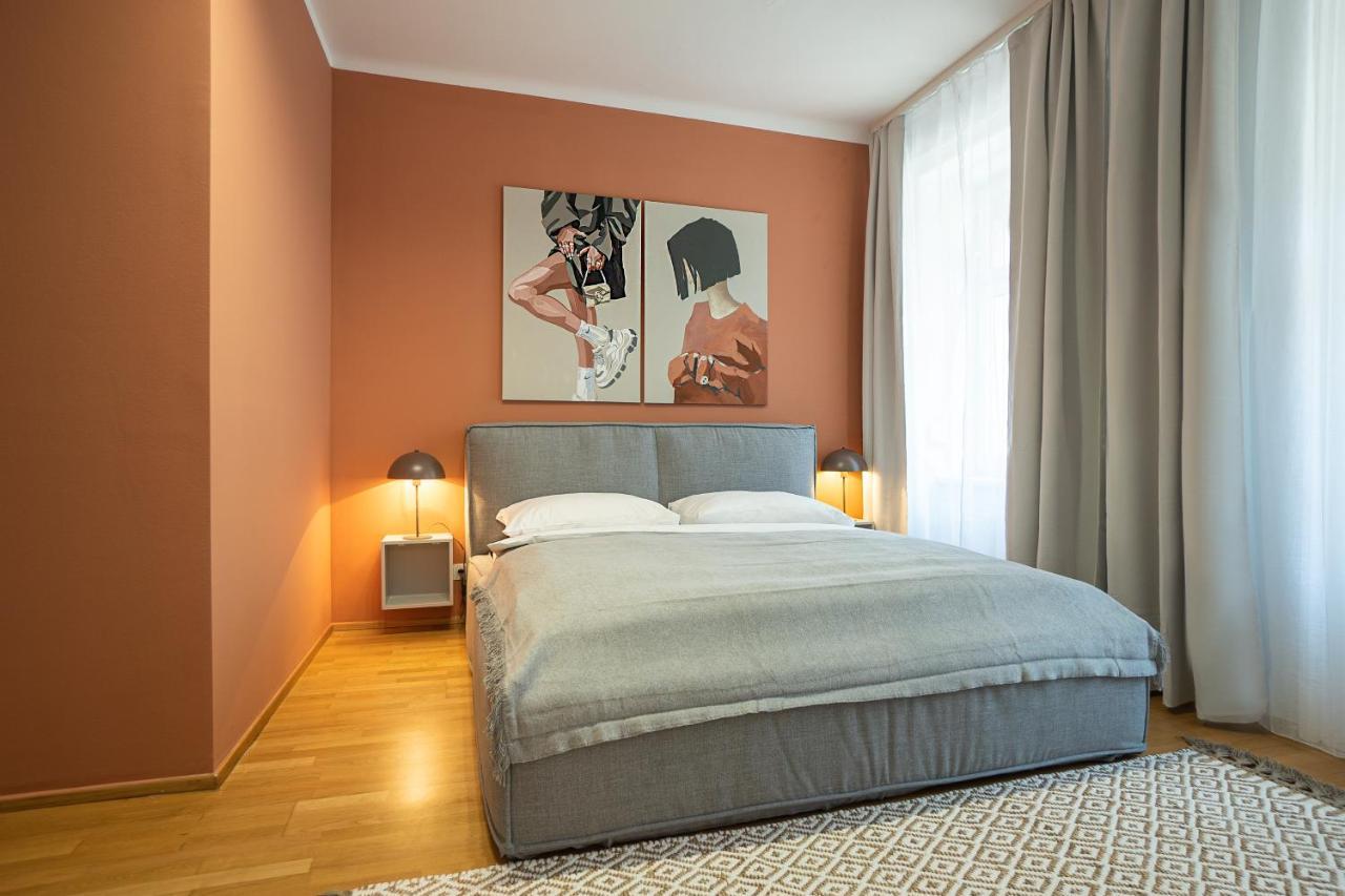 וינה Bright 3-Room Apartment With A King-Size Bed מראה חיצוני תמונה